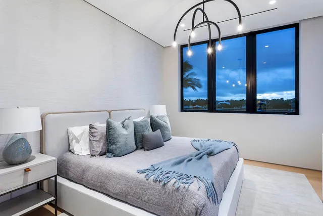 $21,000,000 | 1422 Southeast Atlantic Drive, Lantana, FL 33462