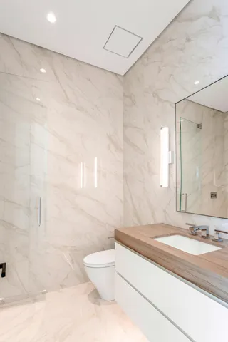 $21,000,000 | 1422 Southeast Atlantic Drive, Lantana, FL 33462