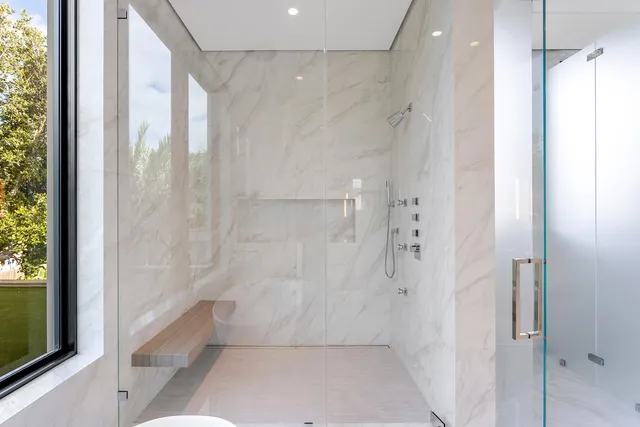 $21,000,000 | 1422 Southeast Atlantic Drive, Lantana, FL 33462