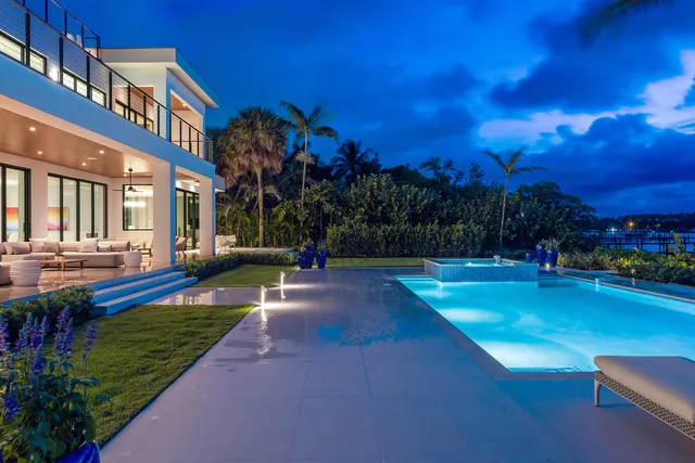 $21,000,000 | 1422 Southeast Atlantic Drive, Lantana, FL 33462