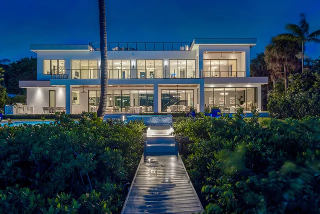 $21,000,000 | 1422 Southeast Atlantic Drive, Lantana, FL 33462