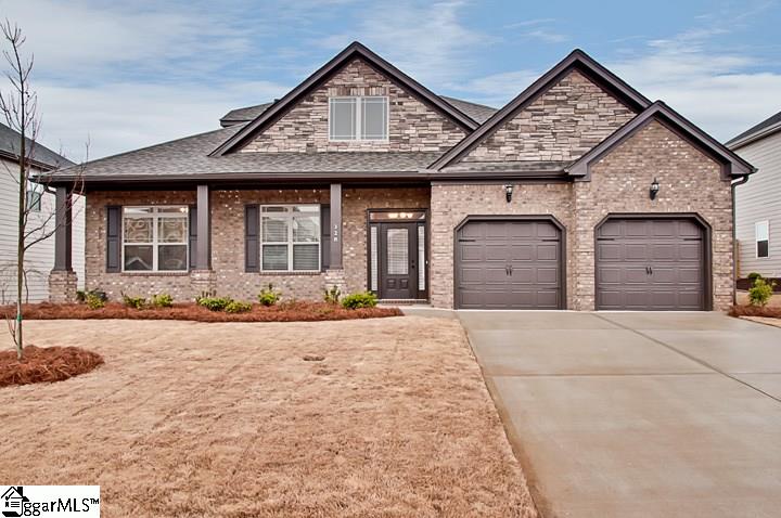 328 Stoneleigh Road Simpsonville, SC 29681 - Photo 1 of 35 Gallery Image 1