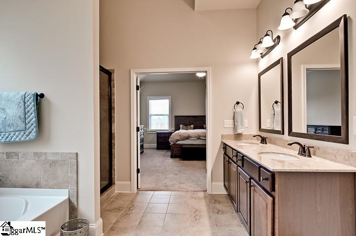 328 Stoneleigh Road Simpsonville, SC 29681 - Photo 22 of 35 Gallery Image 22