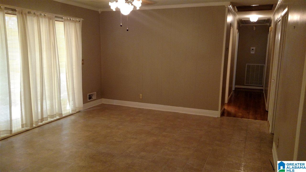4113 Springhill Drive Anniston, AL 36201 - Photo 10 of 37