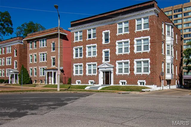 $1,699,000 | 710 Leland Avenue, University City, MO 63130