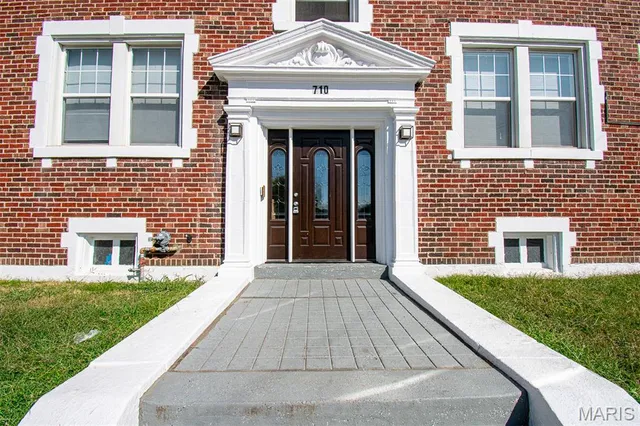 $1,699,000 | 710 Leland Avenue, University City, MO 63130