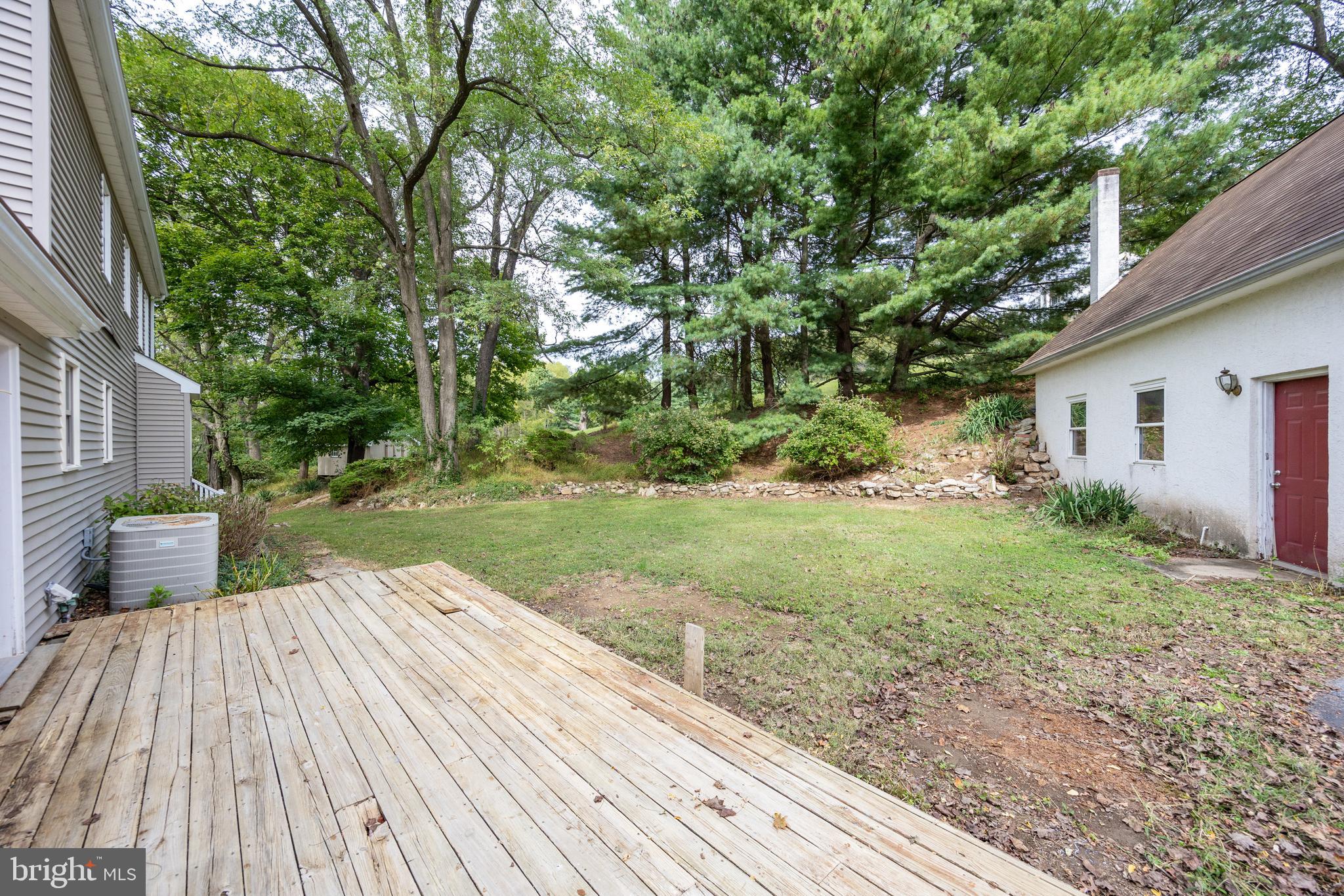 570 Font Road Downingtown, PA 19335 - Photo 8 of 52