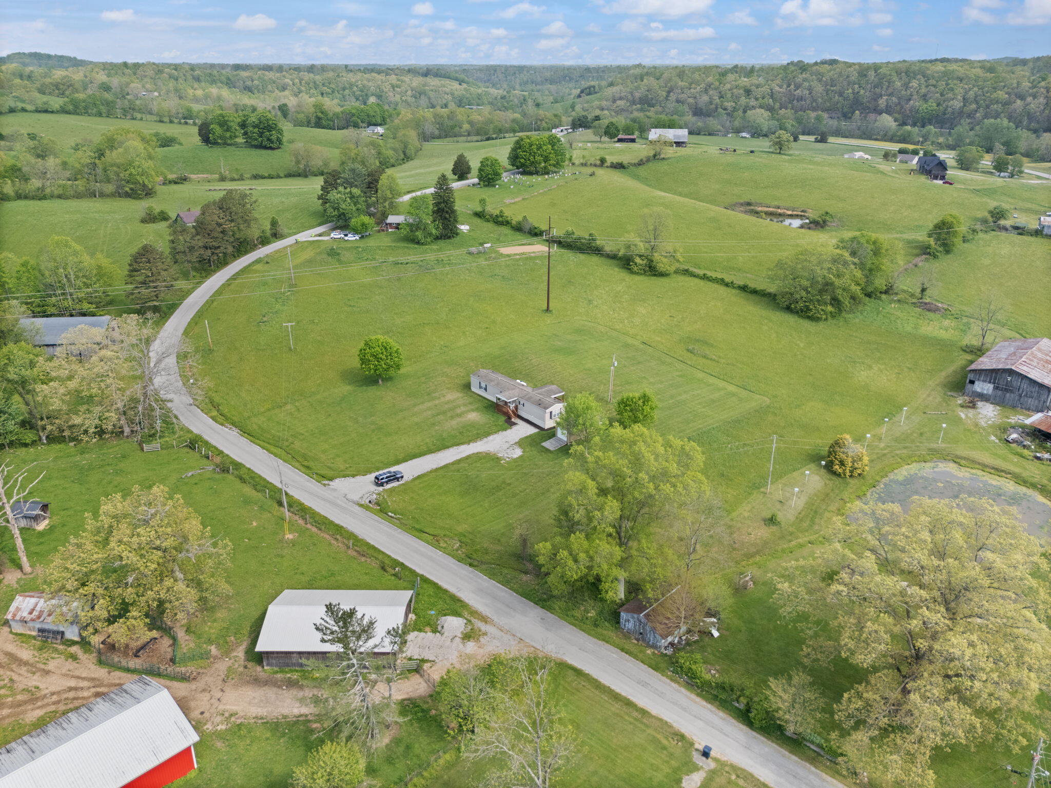 168 Victory Greenmount Road London, KY 40741 - Photo 55 of 64 55-web-or-mls-DJI_20250429104653_0424_D