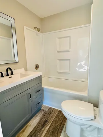 $254,900 | 1062 North Mill Street, New Castle, IN 47362