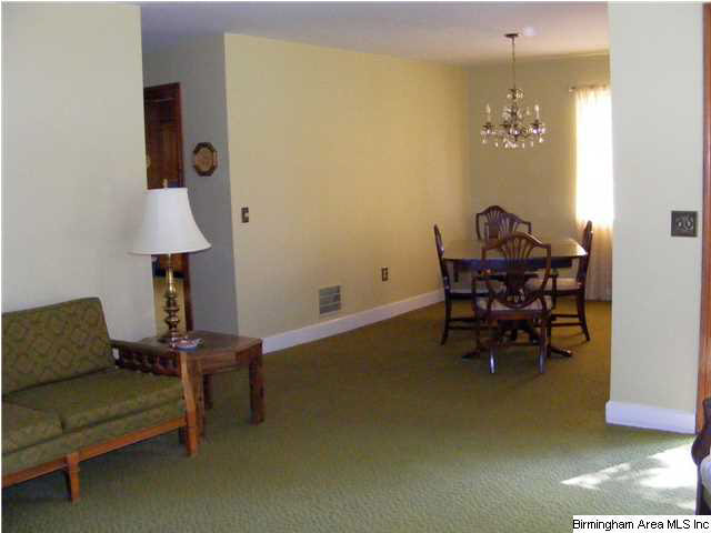 612 Robin Road Birmingham, AL 35214 - Photo 10 of 25