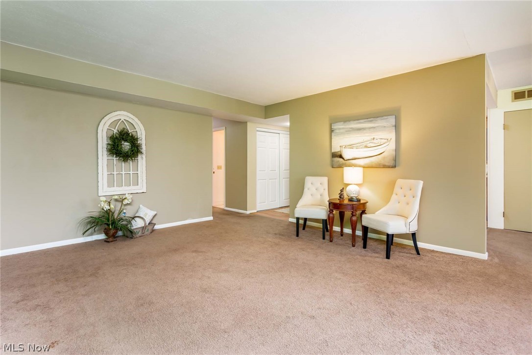 1105 Canyon View Road, Unit 206 Northfield, OH 44067 - Photo 11 of 25 Gallery Image 11