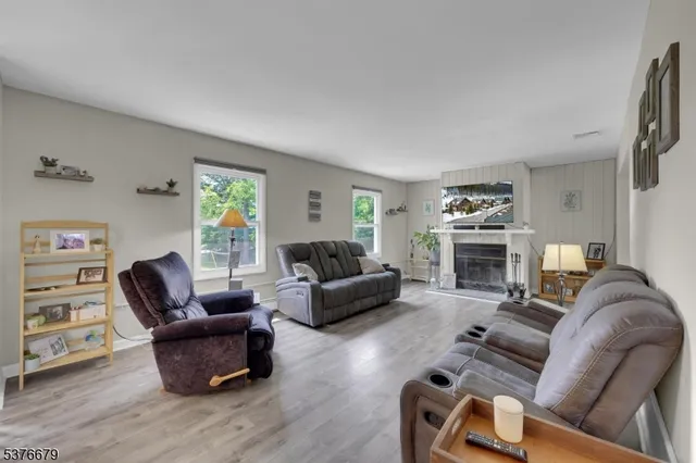 $475,000 | 411 Shades Of Death Road, Great Meadows, NJ 07838