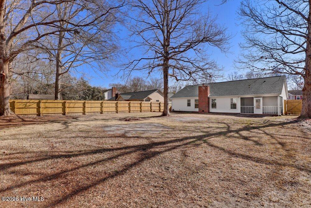 161 Raintree Circle Jacksonville, NC 28540 - Photo 23 of 33 023_6g8a9375_387