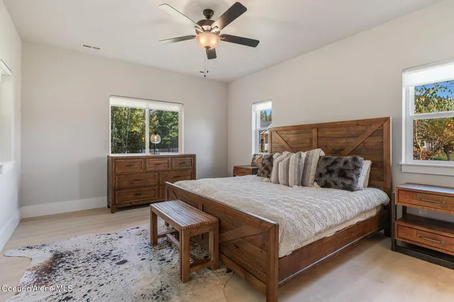 $698,000 | 52 Peggy's Court, Dover, ID 83825