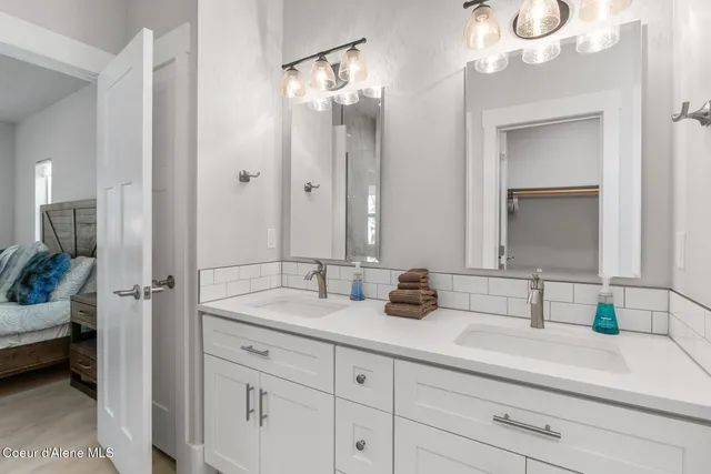 $698,000 | 52 Peggy's Court, Dover, ID 83825