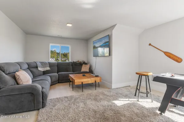 $698,000 | 52 Peggy's Court, Dover, ID 83825