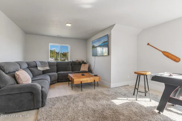 $698,000 | 52 Peggy's Court, Dover, ID 83825