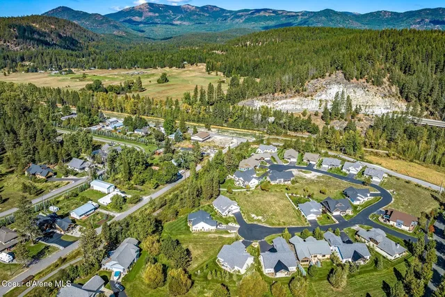 $698,000 | 52 Peggy's Court, Dover, ID 83825