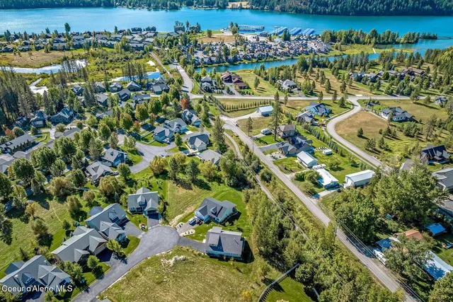 $698,000 | 52 Peggy's Court, Dover, ID 83825