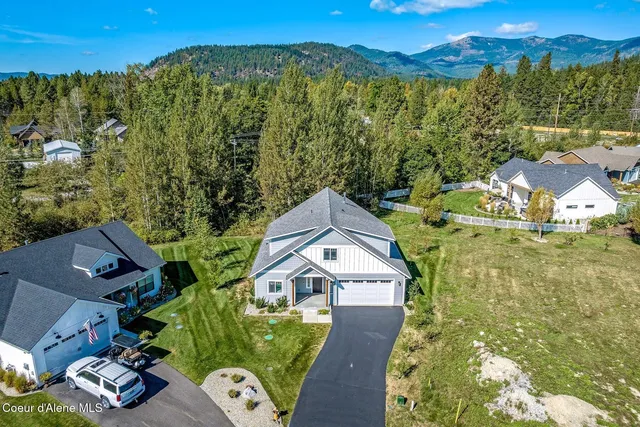 $698,000 | 52 Peggy's Court, Dover, ID 83825