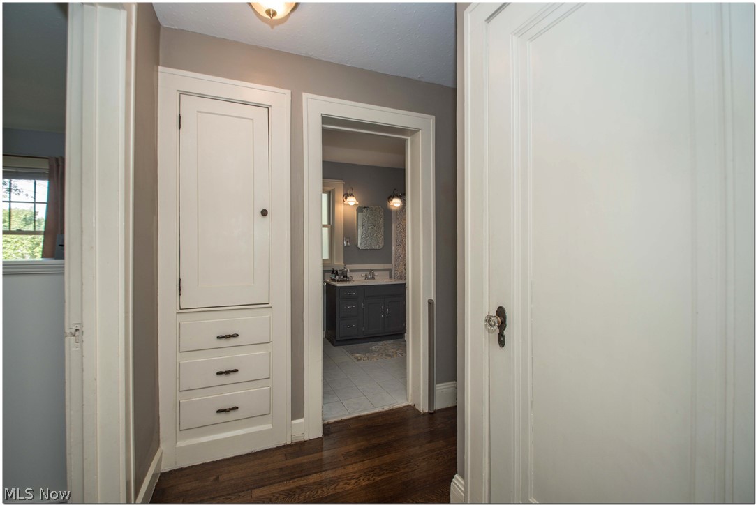 5215 Spencer Road Cleveland, OH 44124 - Photo 26 of 35 Gallery Image 26