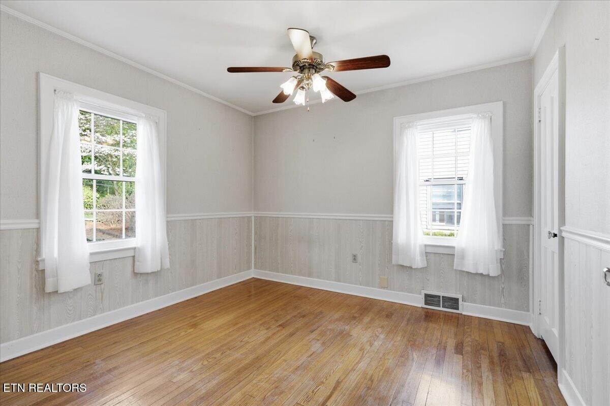2445 Kennington Road Knoxville, TN 37917 - Photo 17 of 36