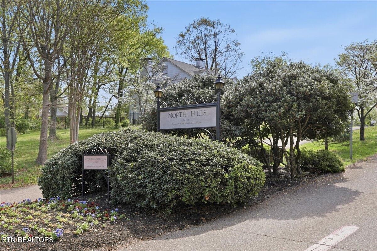 2445 Kennington Road Knoxville, TN 37917 - Photo 33 of 36