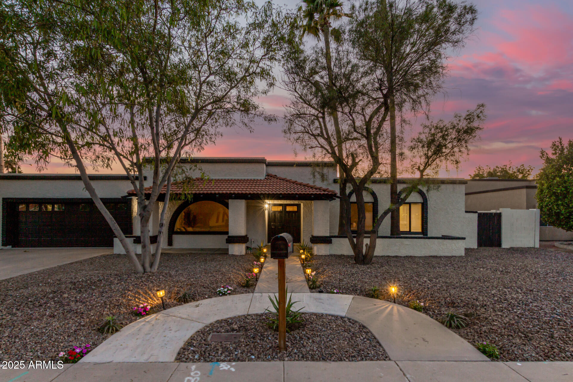 1736 North Ashbrook Circle Mesa, AZ 85213 - Photo 2 of 72 01 - Ashbrook 1736