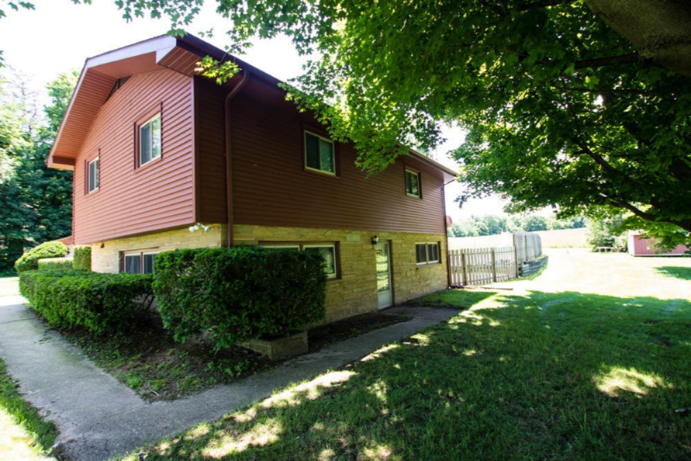9040 Danneffel Road Watervliet, MI 49098 - Photo 32 of 51 IMG_4772