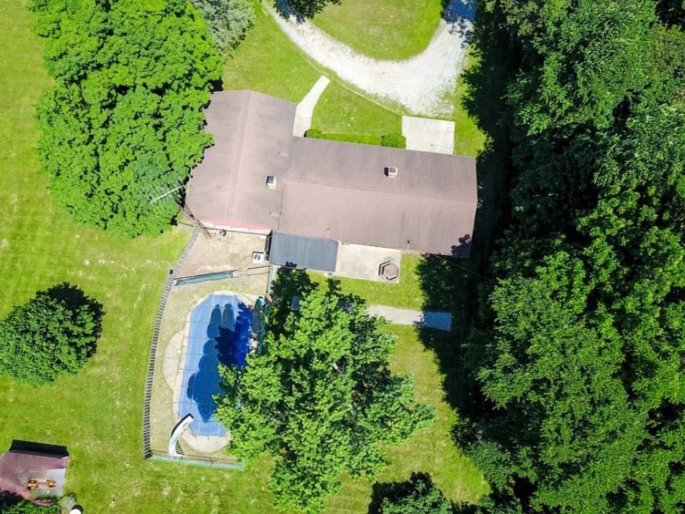 9040 Danneffel Road Watervliet, MI 49098 - Photo 49 of 51 DJI_0155
