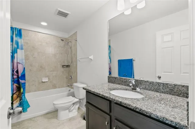 $4,250 | 16044 Sonoma Grove Circle, Tampa, FL 33647