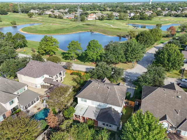 $399,900 | 6027 Stone Trail Lane, Spring, TX 77379