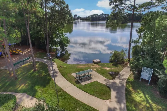 $399,900 | 6027 Stone Trail Lane, Spring, TX 77379