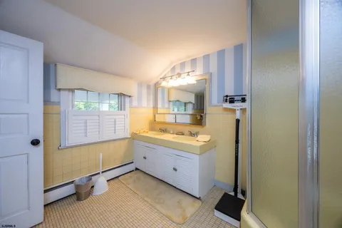 $1,599,900 | 3065 North Route 9, Ocean View, NJ 08230