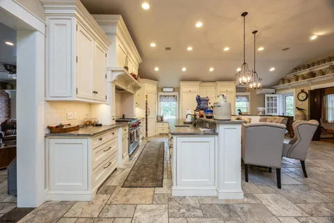 $1,599,900 | 3065 North Route 9, Ocean View, NJ 08230