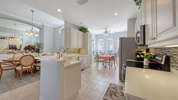 $595,000 | 7423 Sea Island Lane, Bradenton, FL 34201
