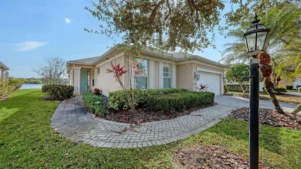 $595,000 | 7423 Sea Island Lane, Bradenton, FL 34201