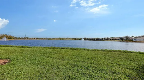 $595,000 | 7423 Sea Island Lane, Bradenton, FL 34201