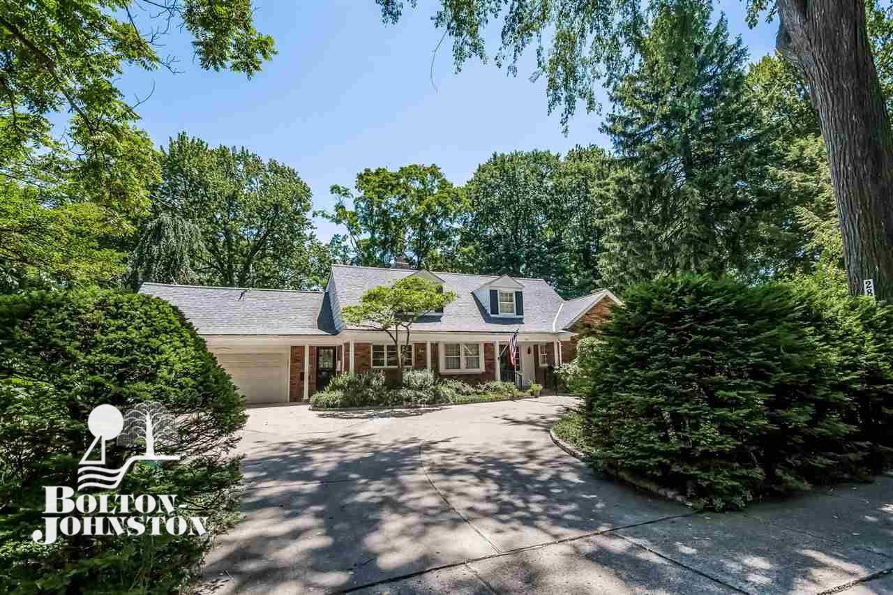 280 Ridge Road Grosse Pointe Farms, MI 48236 - Photo 45 of 50