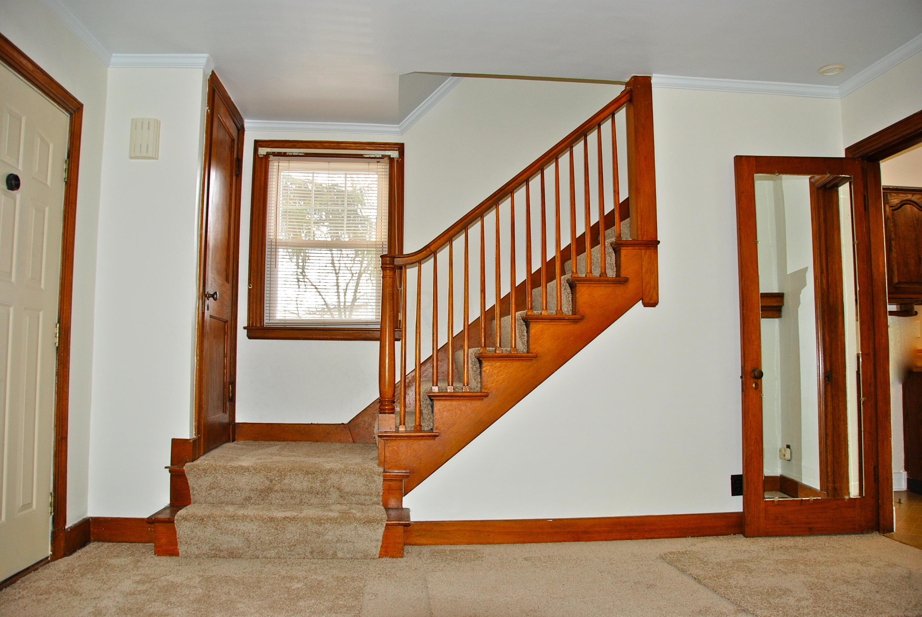 232 Blenheim Road Columbus, OH 43214 - Photo 7 of 19 Gallery Image 7