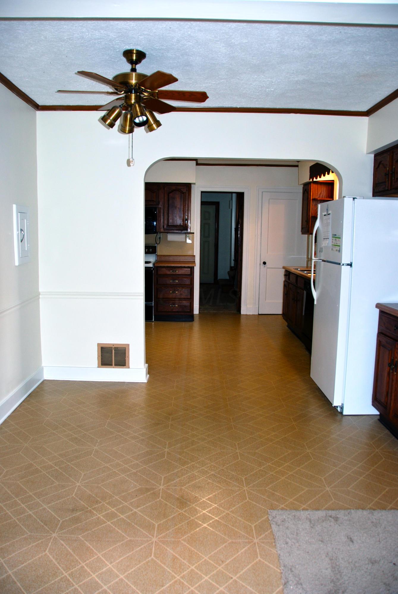232 Blenheim Road Columbus, OH 43214 - Photo 8 of 19 Gallery Image 8