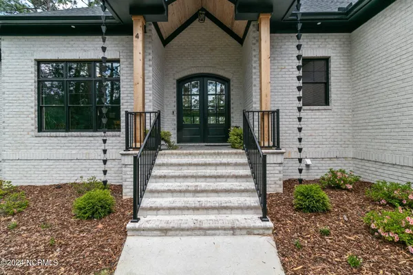 $1,685,000 | 4 Kenilwood Court, Pinehurst, NC 28374