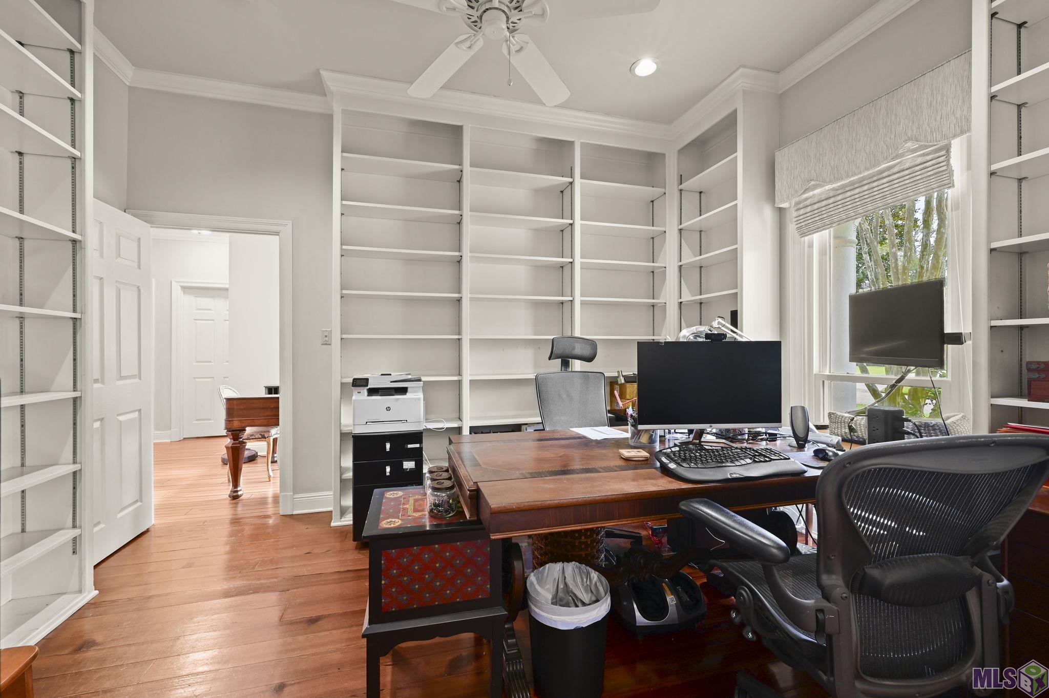 14513 Cottage Oak Avenue Baton Rouge, LA 70810 - Photo 16 of 54 LIBRARY/OFFICE