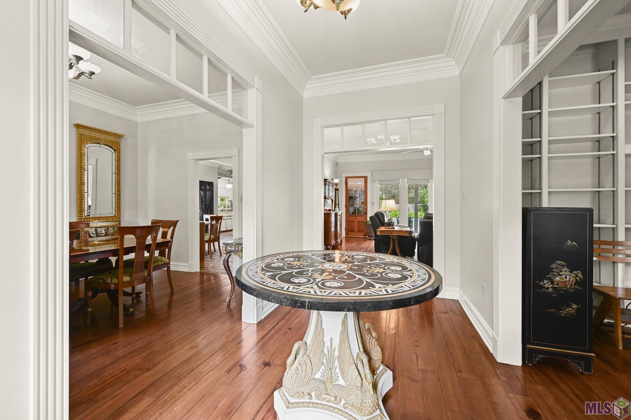 14513 Cottage Oak Avenue Baton Rouge, LA 70810 - Photo 8 of 54 GRAND FOYER ENTRANCE