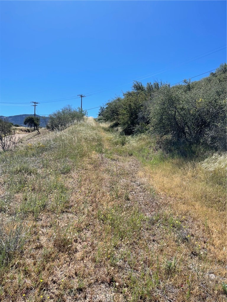 48910 Twin Pines Road Banning, CA 92220 - Photo 2 of 11 a view of a field with an ocean