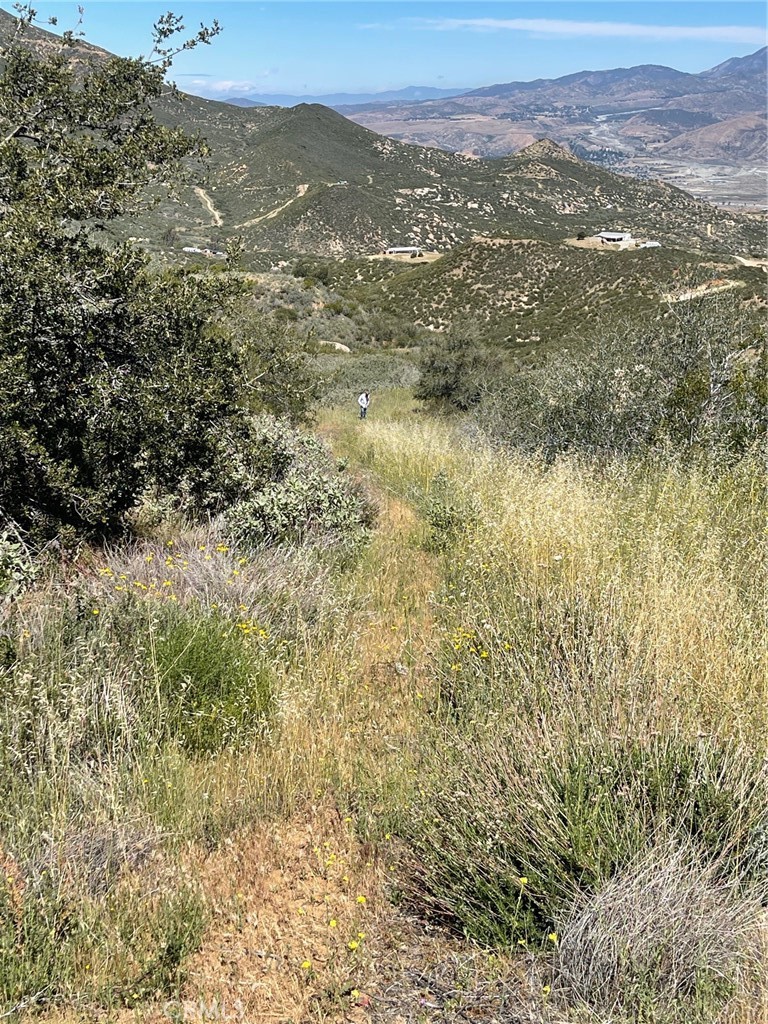 48910 Twin Pines Road Banning, CA 92220 - Photo 5 of 11 a view of city and mountain
