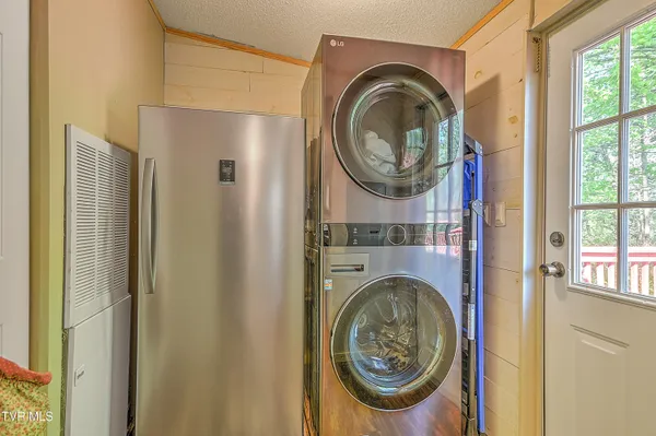 $215,000 | 17548 Havens Rest Road, Abingdon, VA 24210