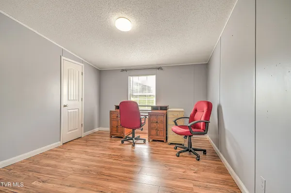 $215,000 | 17548 Havens Rest Road, Abingdon, VA 24210