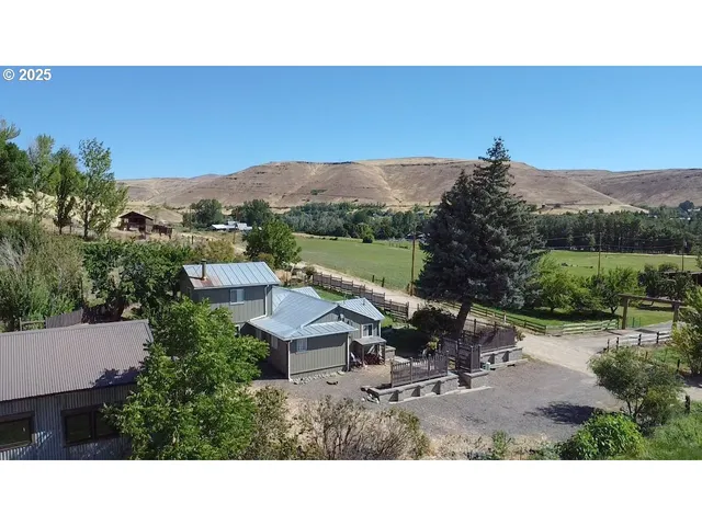 $414,000 | 43580 Old Foothill Road, Richland, OR 97870