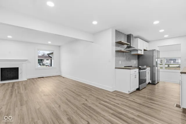 $339,000 | 4705 Allisonville Road, Indianapolis, IN 46205